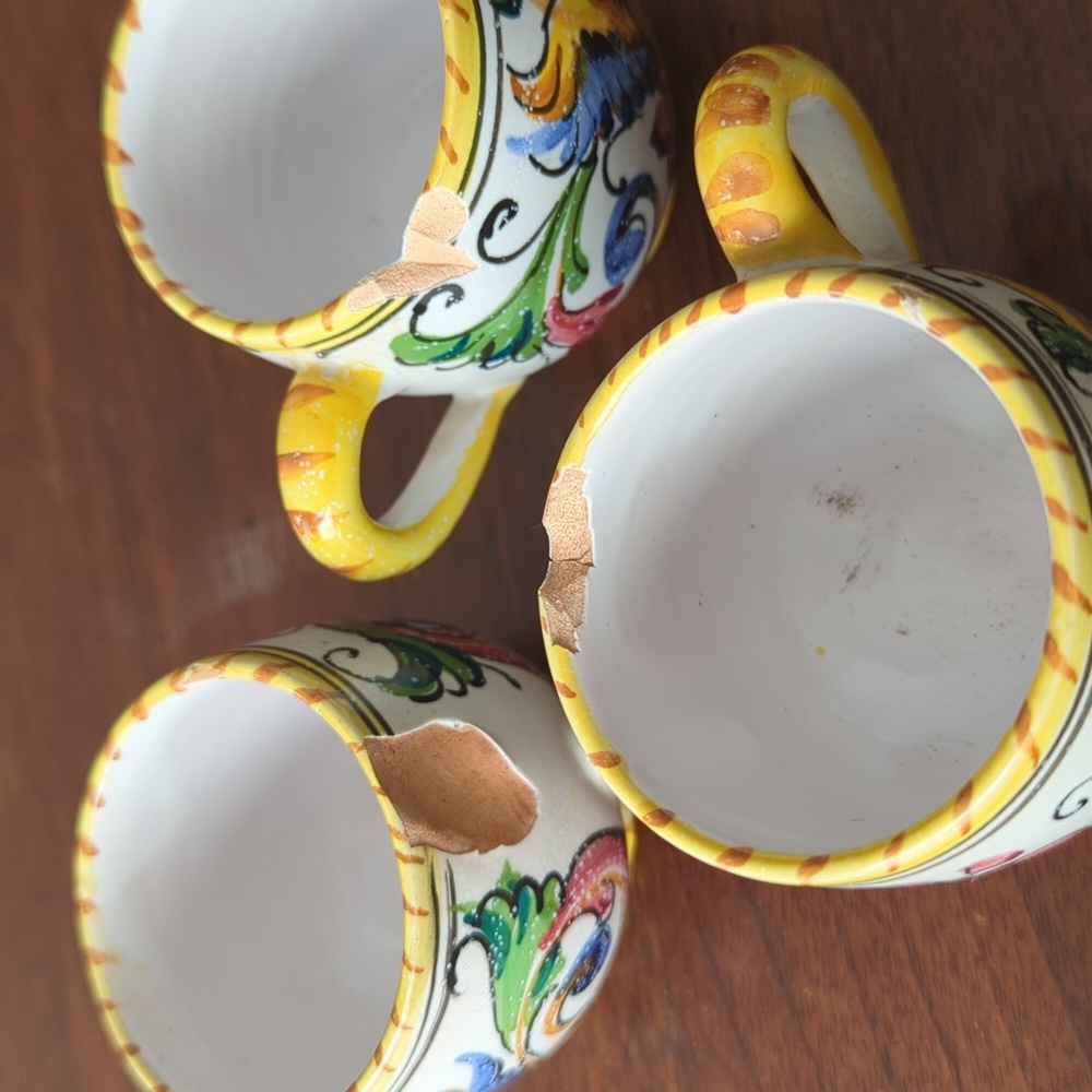 Italian Majolica Espresso Cups - Picture 6 of 9